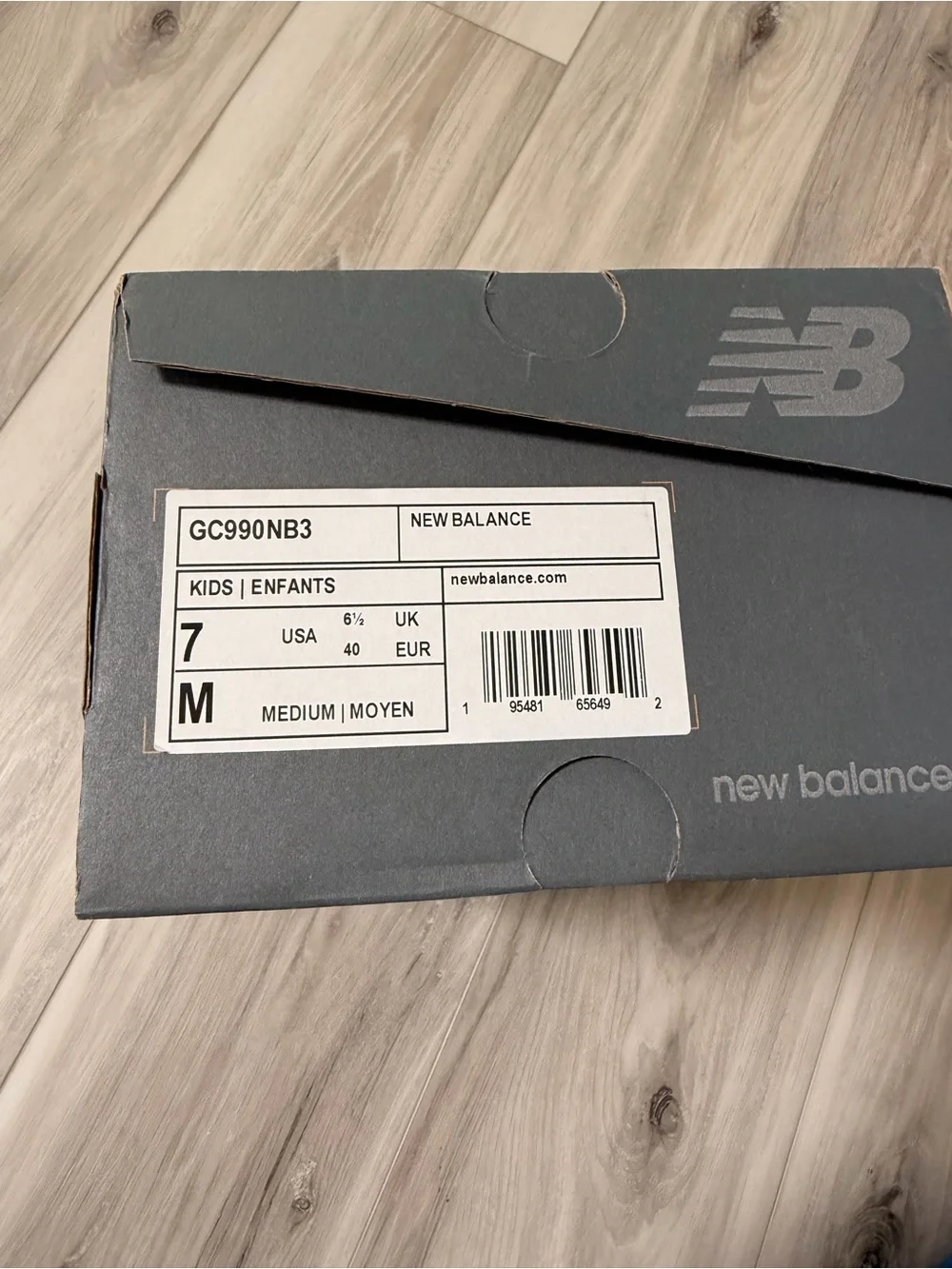 New Balance 990v3 GC990NB3 Navy Youth 7Y Women’s 8.5 Sneakers Box
